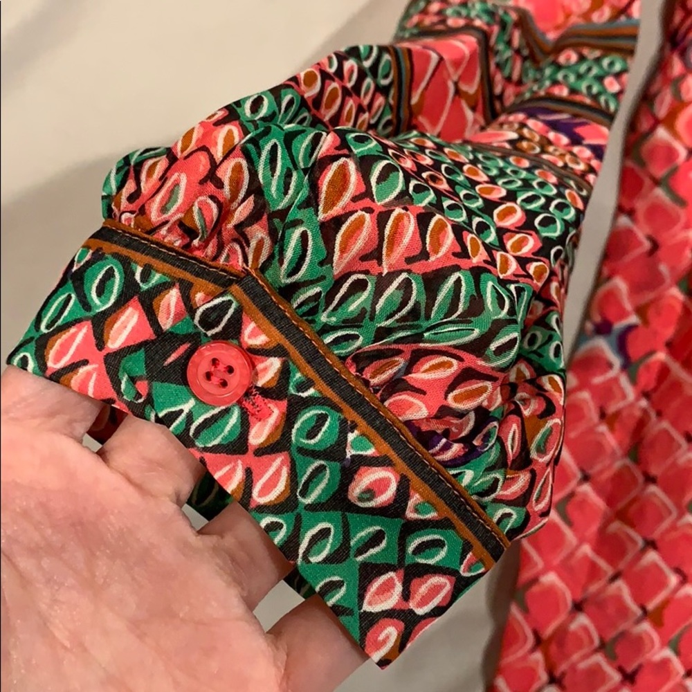 Top - Picture 3 of 8